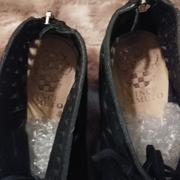 Vince Camuto Tarita Sandal Bootie - Picture 5 of 7